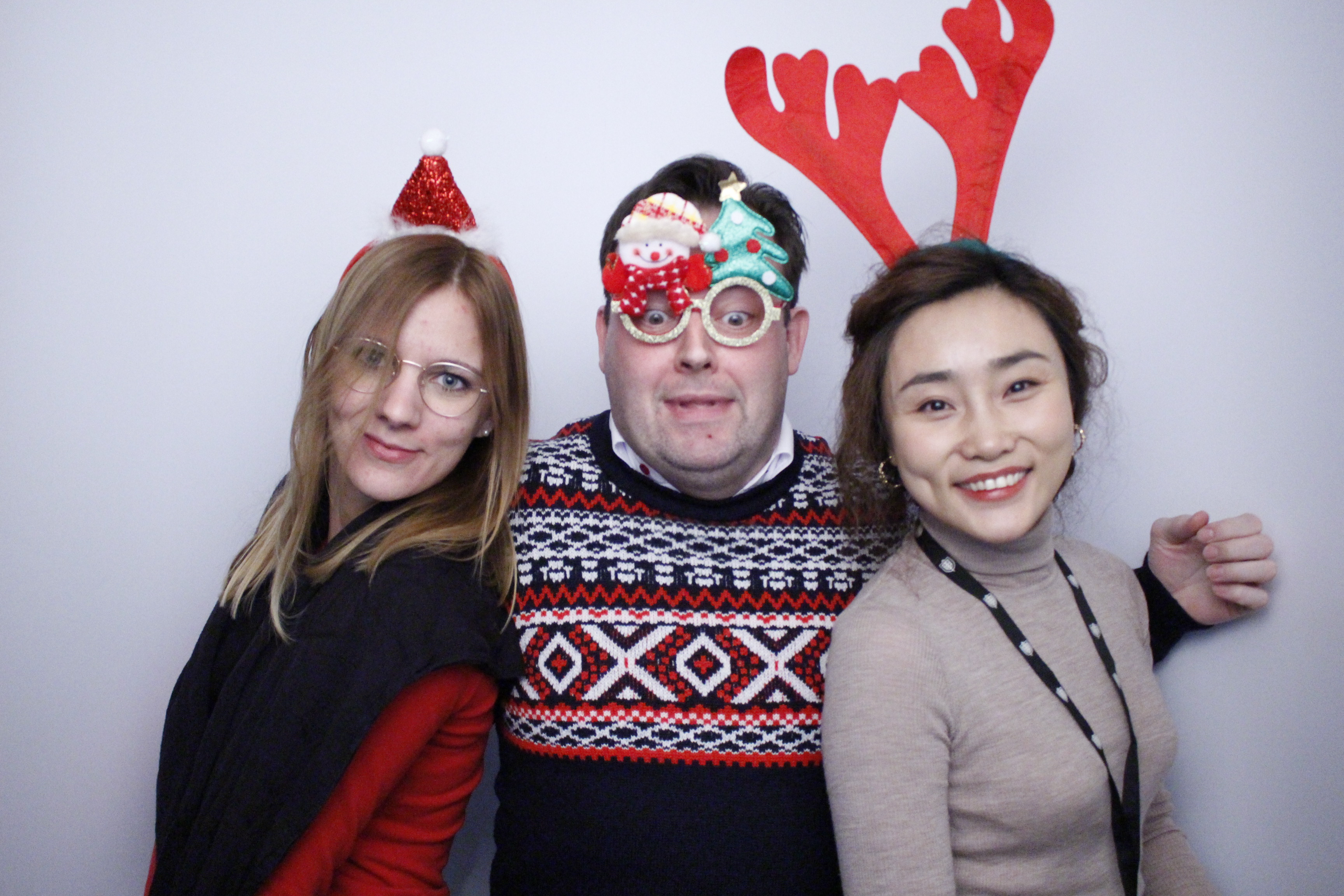 Hult EMBA Year 1 Christmas Dinner | View more photos from the event at gallery.myphotoboothexperience.co.uk/u/MyPhotoBoothExperienceLtd/Hult-EMBA-Year-1-Christmas-Dinner